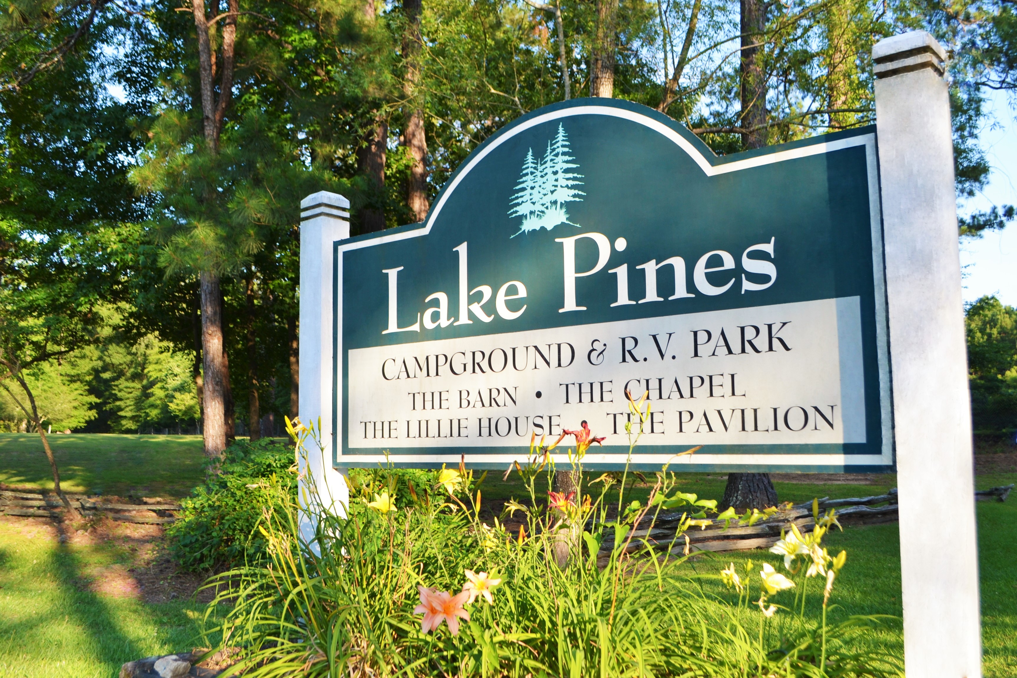 Lake Pines Campground and RV Park - sign