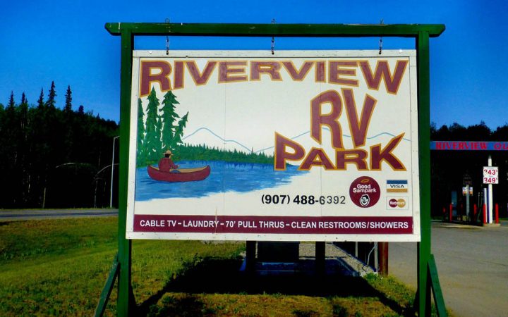 Riverview RV Park - sign