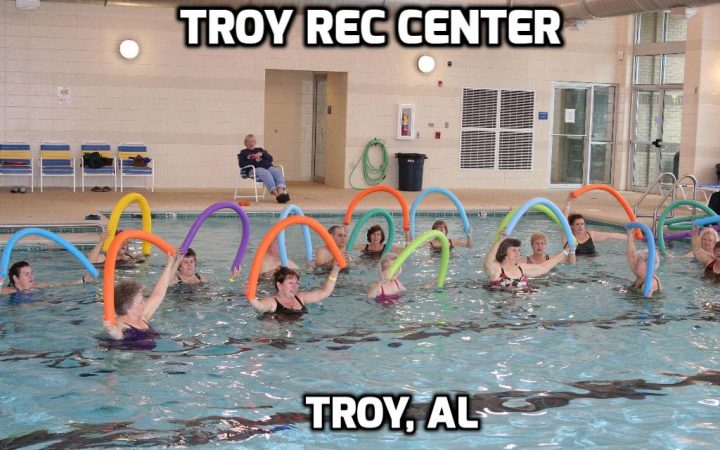 Deer Run RV Park - Troy Rec Center pool