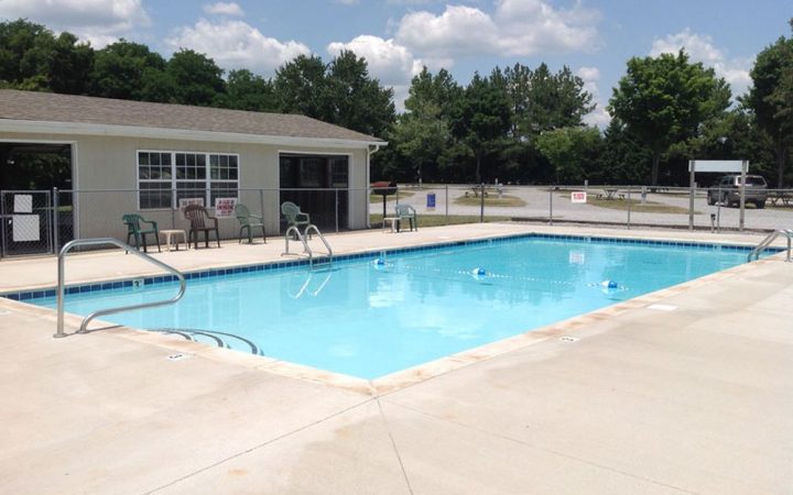 Clarksville RV Park and Campground - pool