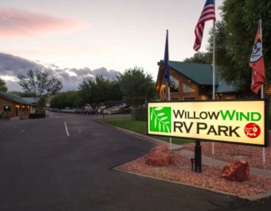 WillowWind RV Park - entrance