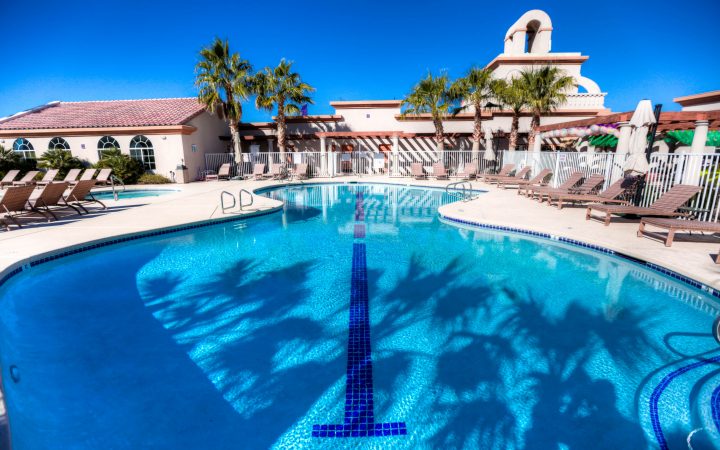 Vista Del Sol RV Resort - pool