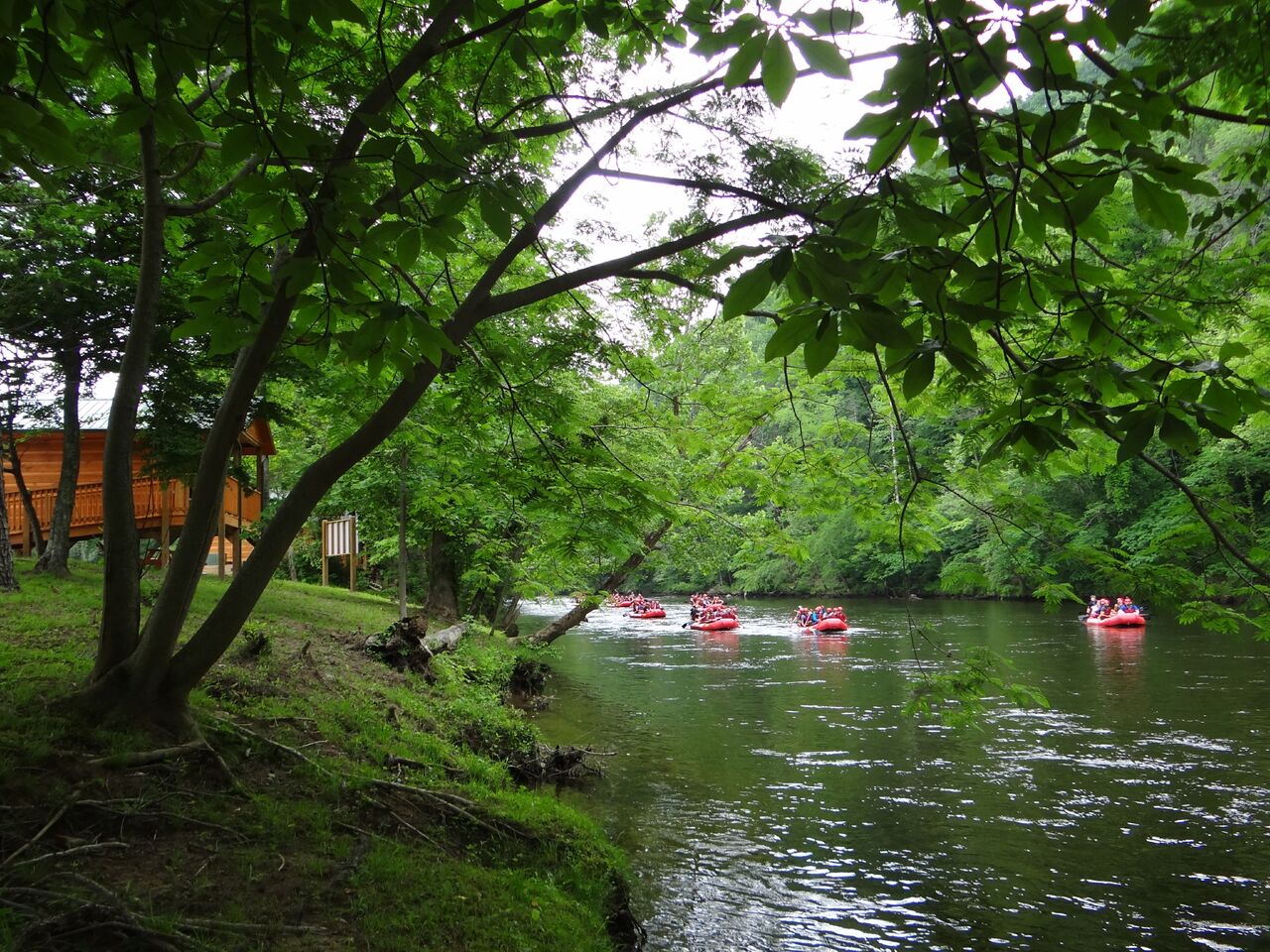 Pigeon River Campground - kayaking on Pigeon River