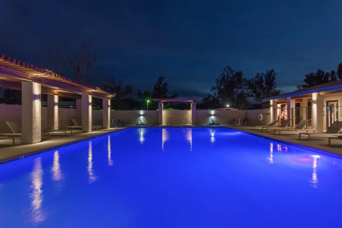Catalina Spa and RV Resort - pool at night