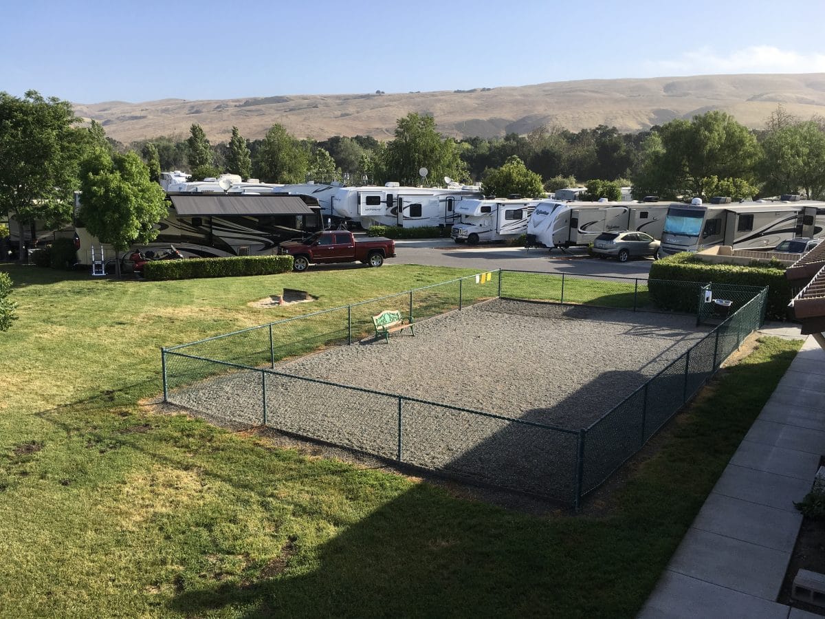 Coyote Valley RV Resort - dog park