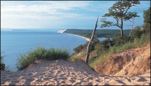 view-of-lake-michigan-seen-from-beach-at-traverse-city