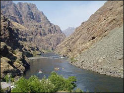 snake-river-at-hells-gate-state-park