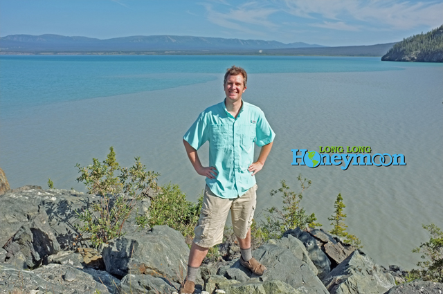 Sporting a Columbia PFG shirt (in the Tamiami II style) at the Yukon's awesome Kluane Lake.