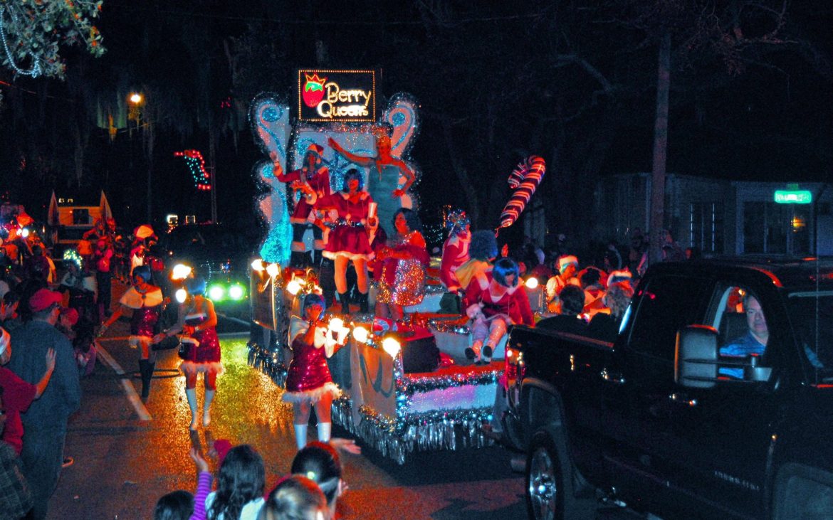 Berry Queens Float at Blue Magic on Main Christmas Parade