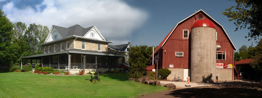 Campark - house and barn combo
