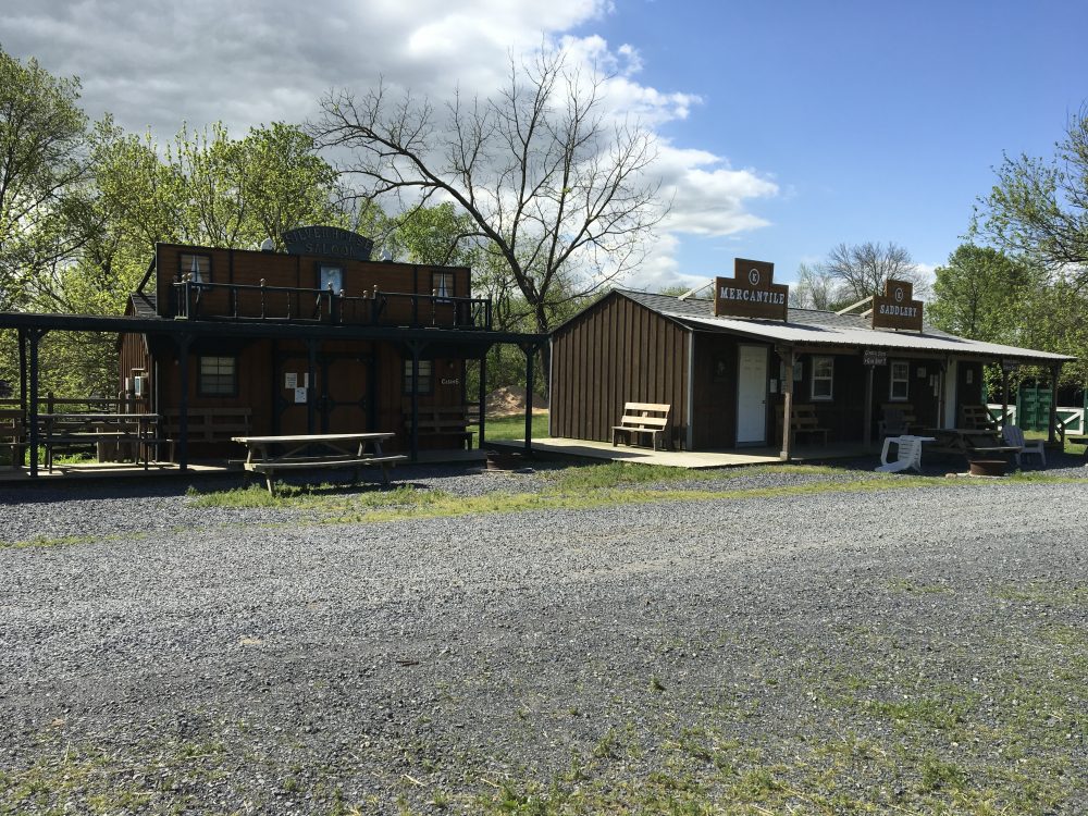 Artillery Ridge Camping Resort & Gettysburg Horse Park 