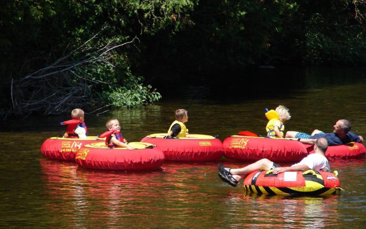 Saugeen Springs RV Park - river tubing