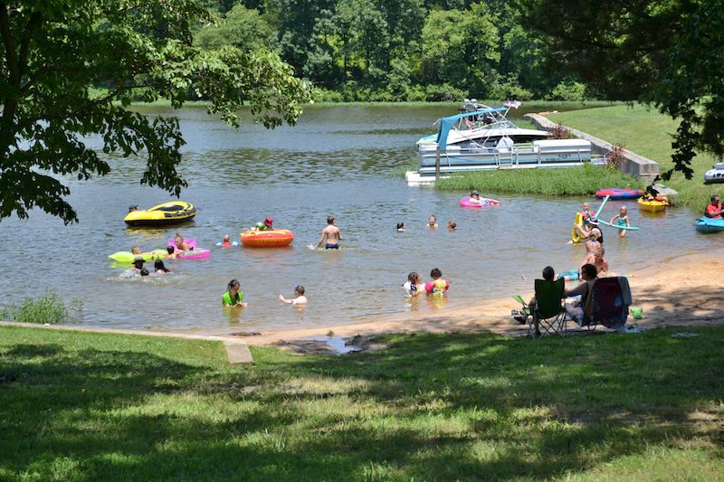 Christopher Run Campground - playing in the lake