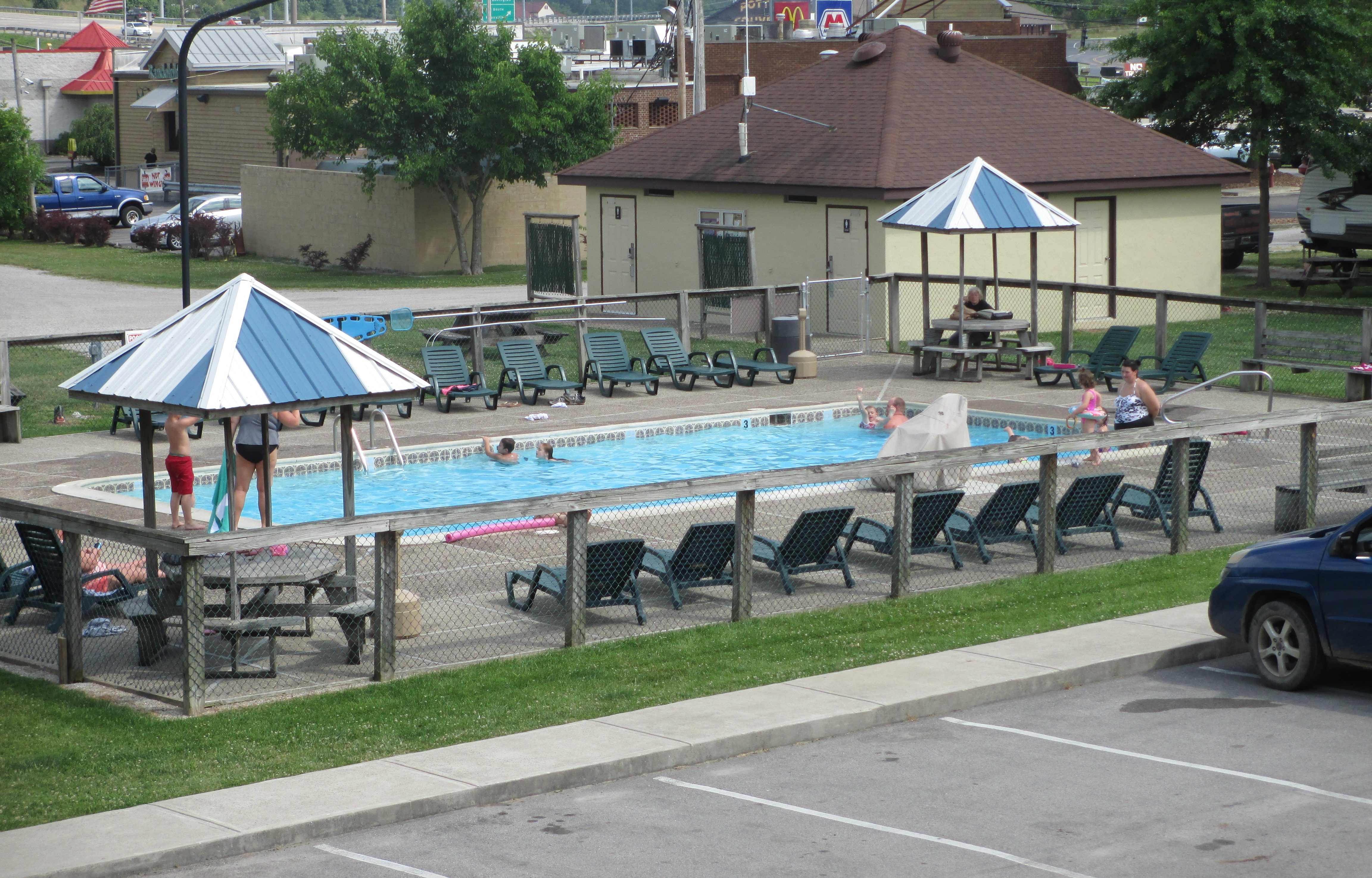 Westgate RV Campground - swimming pool