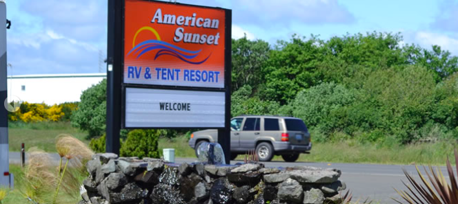 American Sunset RV & Tent Resort - entrance sign