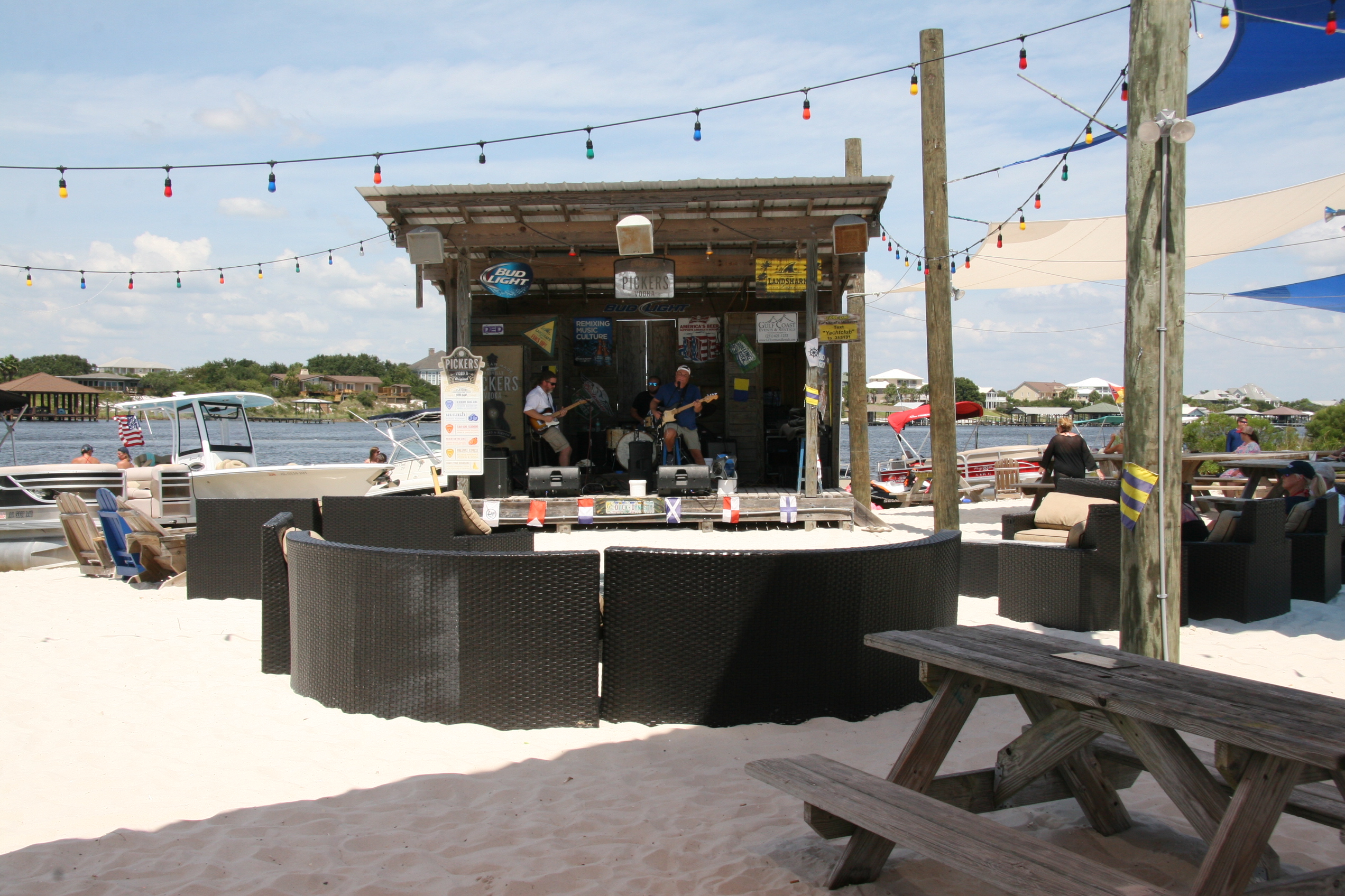 Ahoy RV Resort - music on the beach