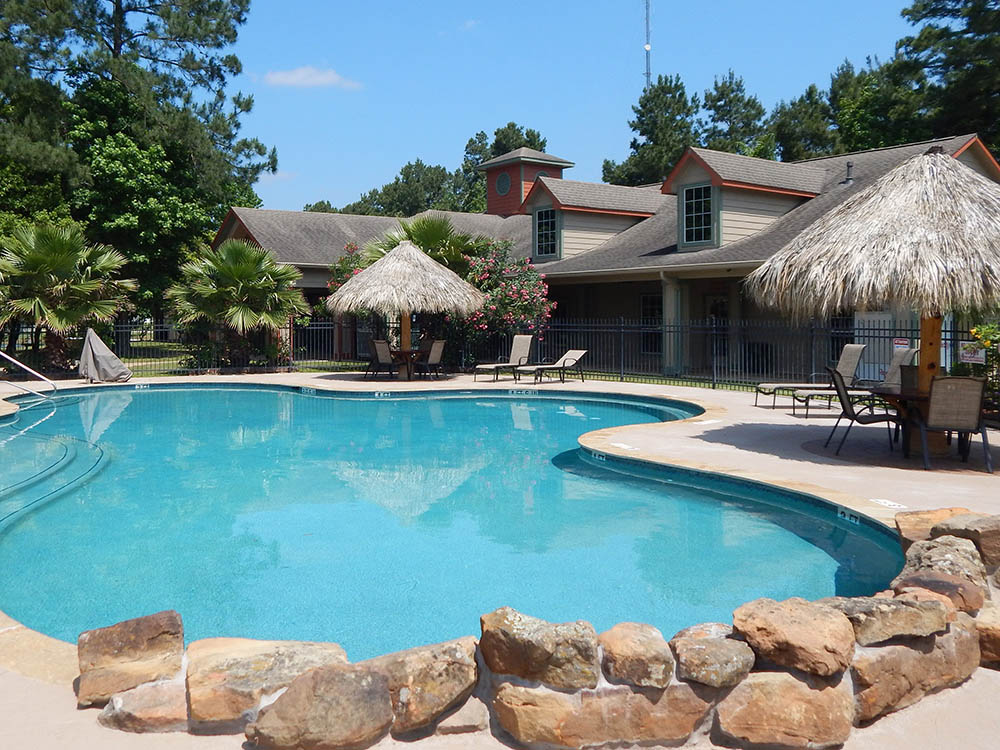 Rayford Crossing RV Resort - swimming pool