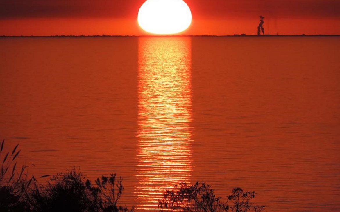 Sunset at Lake Okeechobee in Florida