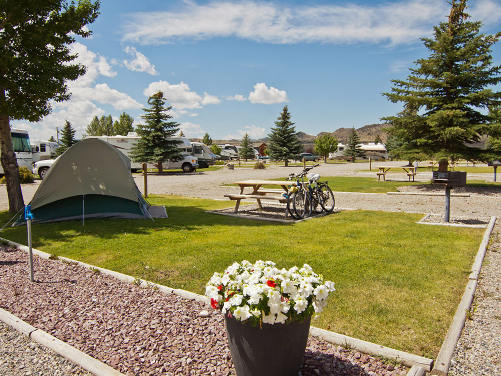 Stay at Ennis Village RV Park and Explore the Beautiful Yellowstone NP