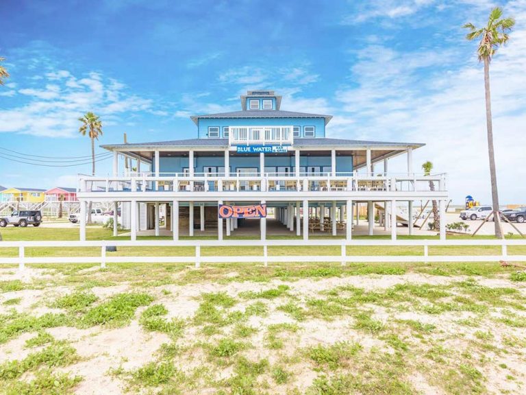 Top Beach RV Parks put you on North America's most beautiful shores.