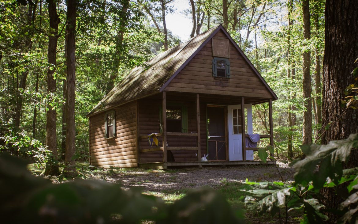 Wood cabin at Lake Heron in Pennsylvania