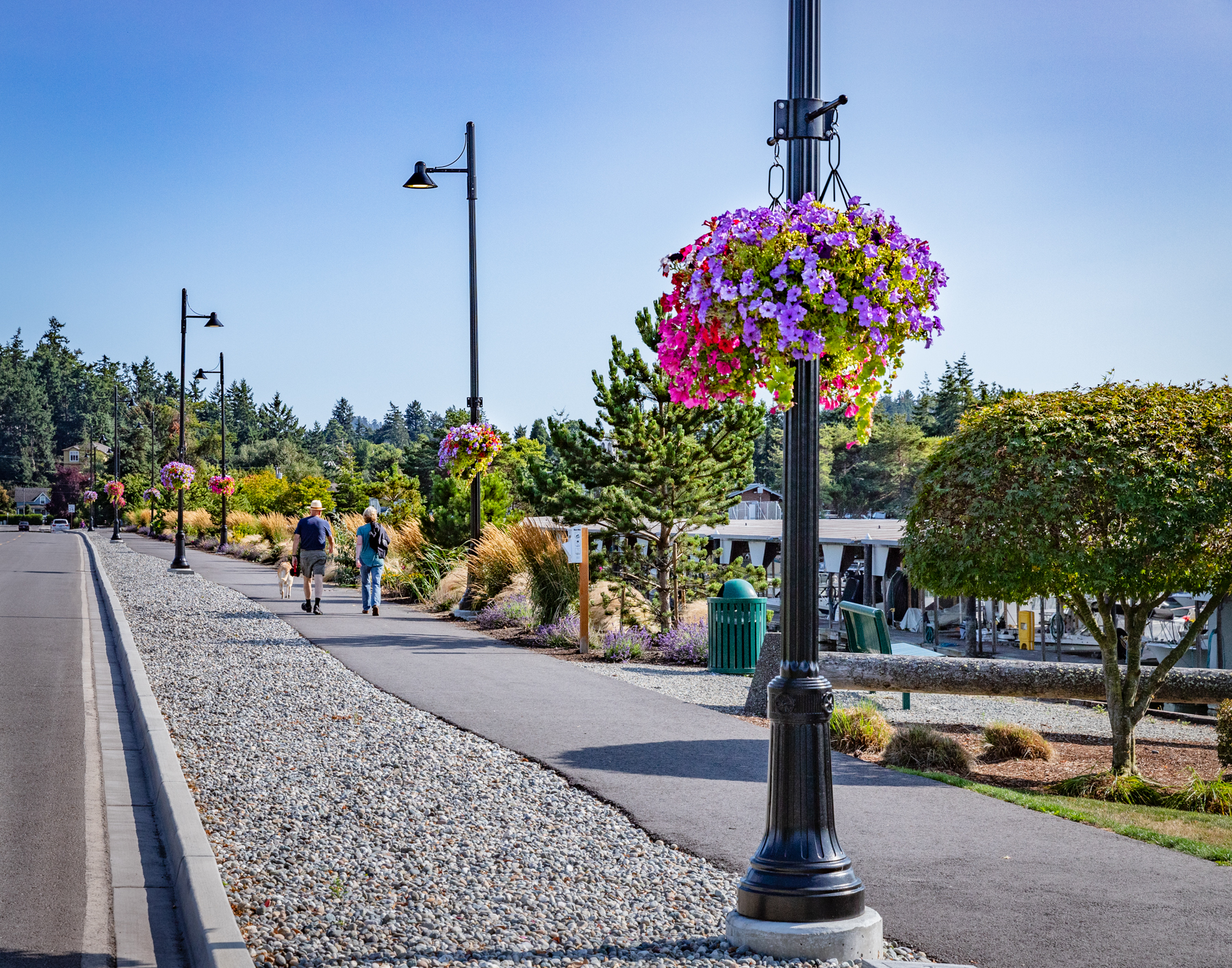 La Conner Marina RV Park — a lamppost adorned with a beautiful floral arrangement.