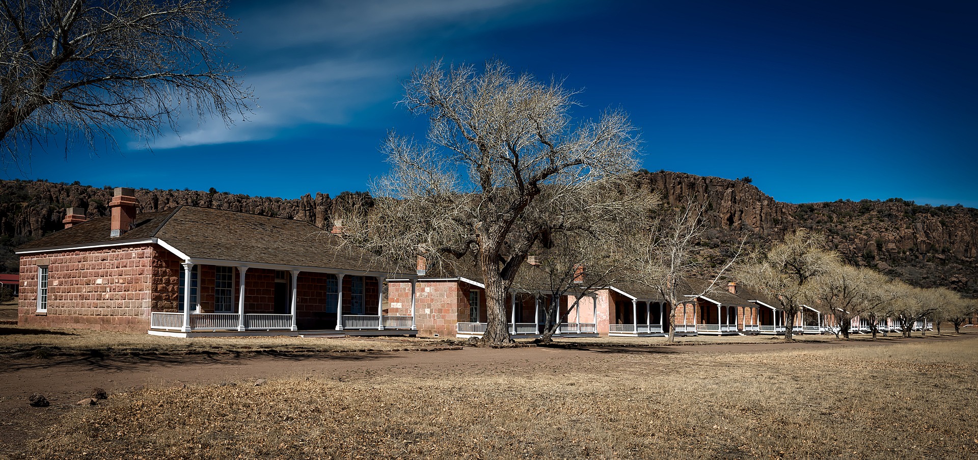 Military barracks lined up in Fort Davis.