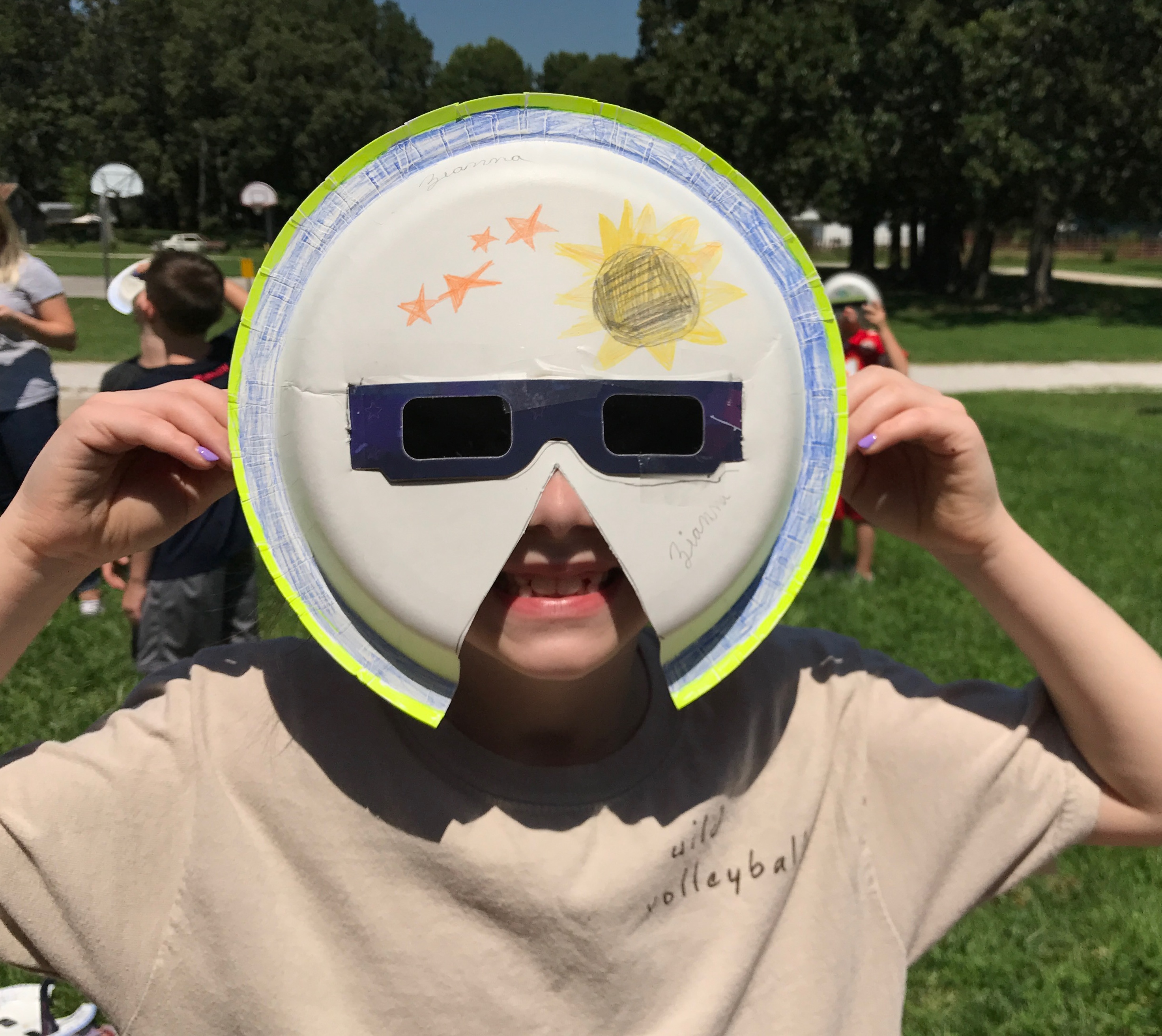 Improvised eclipse protection. 